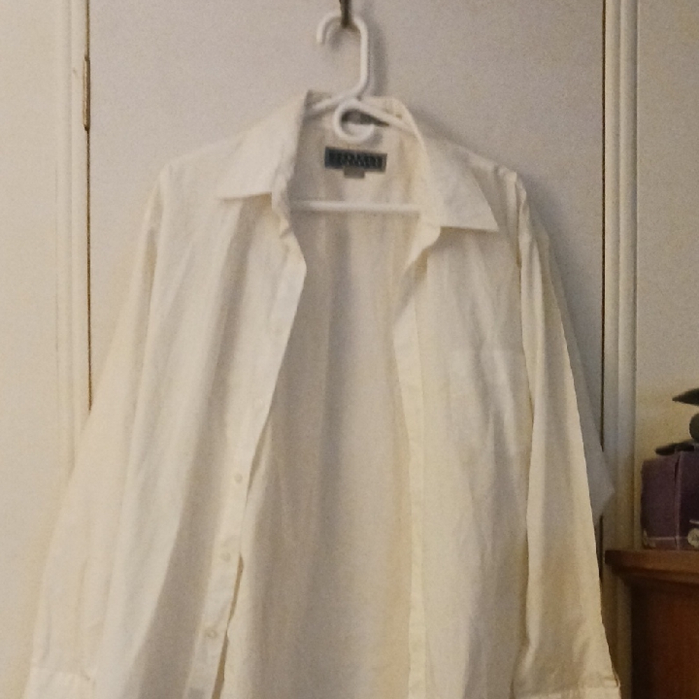Versani Men's Classic White Dress Shirt